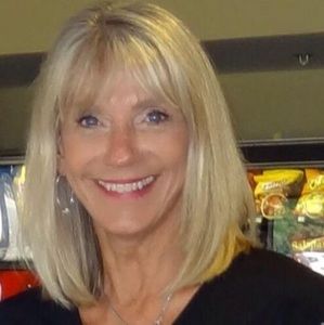 Meet your Posher, Sharon